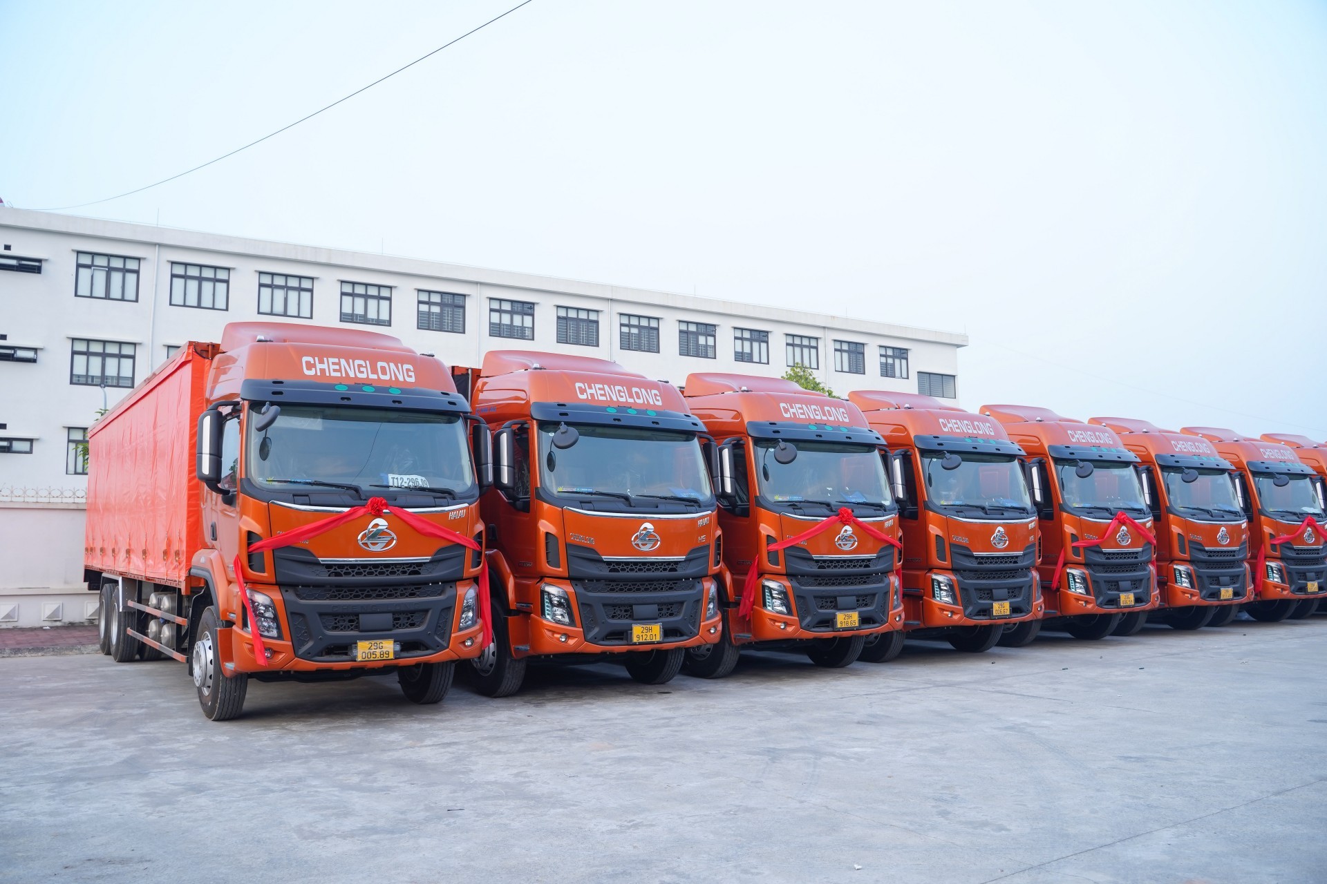 XE CHỞ KÉT CHAI CHENGLONG H5 260HP