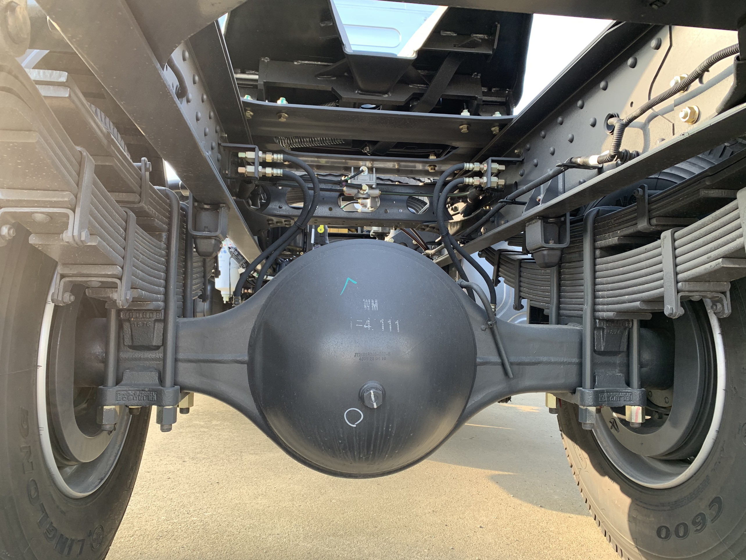 XE ĐẦU KÉO CHENGLONG H5 270HP - 4x2