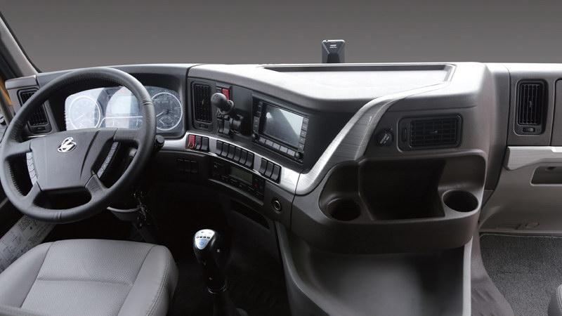 XE ĐẦU KÉO CHENGLONG H7 385HP POWER - 6x4 (CẦU LÁP)